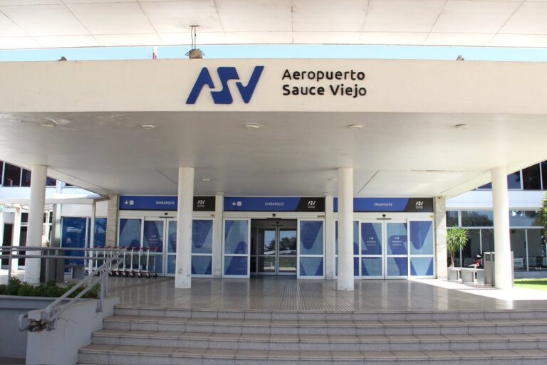 El Aeropuerto de Sauce Viejo pasará a categoría internacional